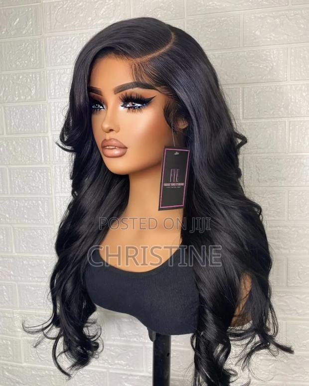 Pure Human Hair Wavy Wigs