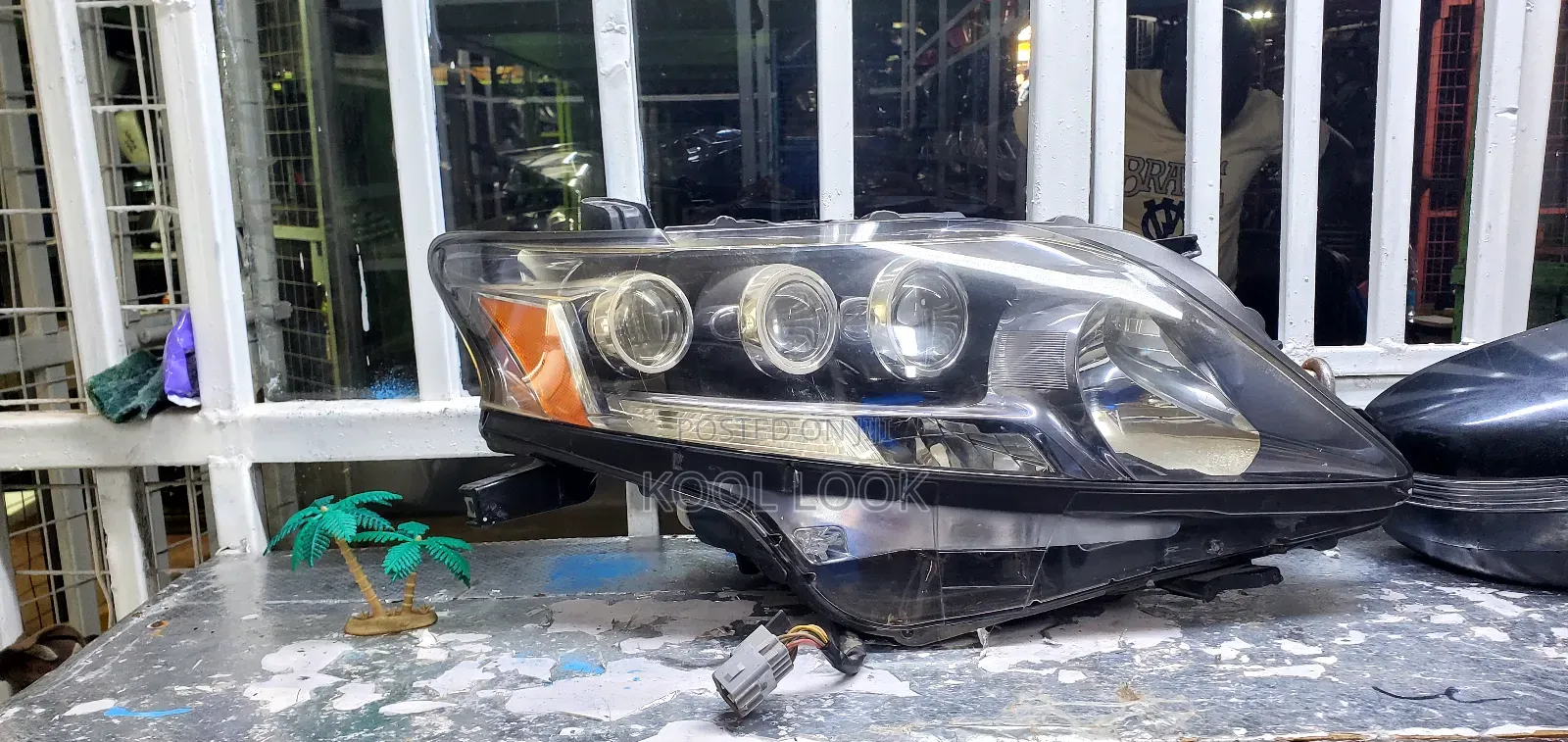 Lexus Rx350 (3focus) Xenon Headlights