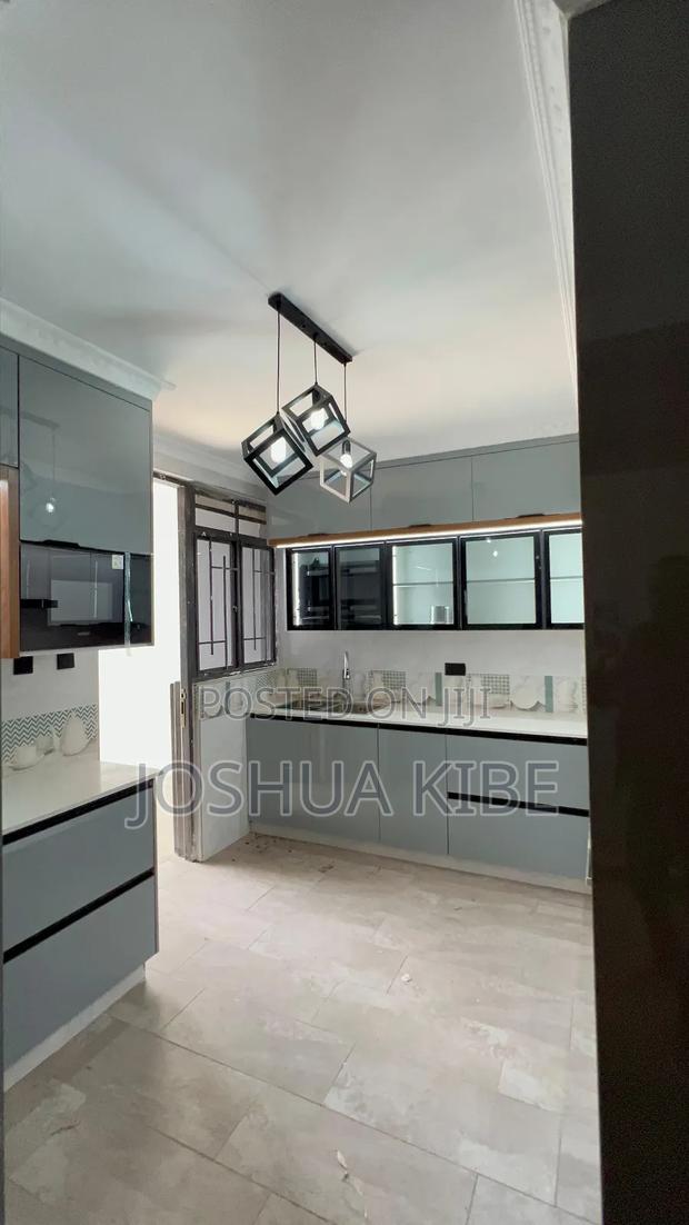 4bdrm Mansion in Membley Estate for rent - thumbnail 2
