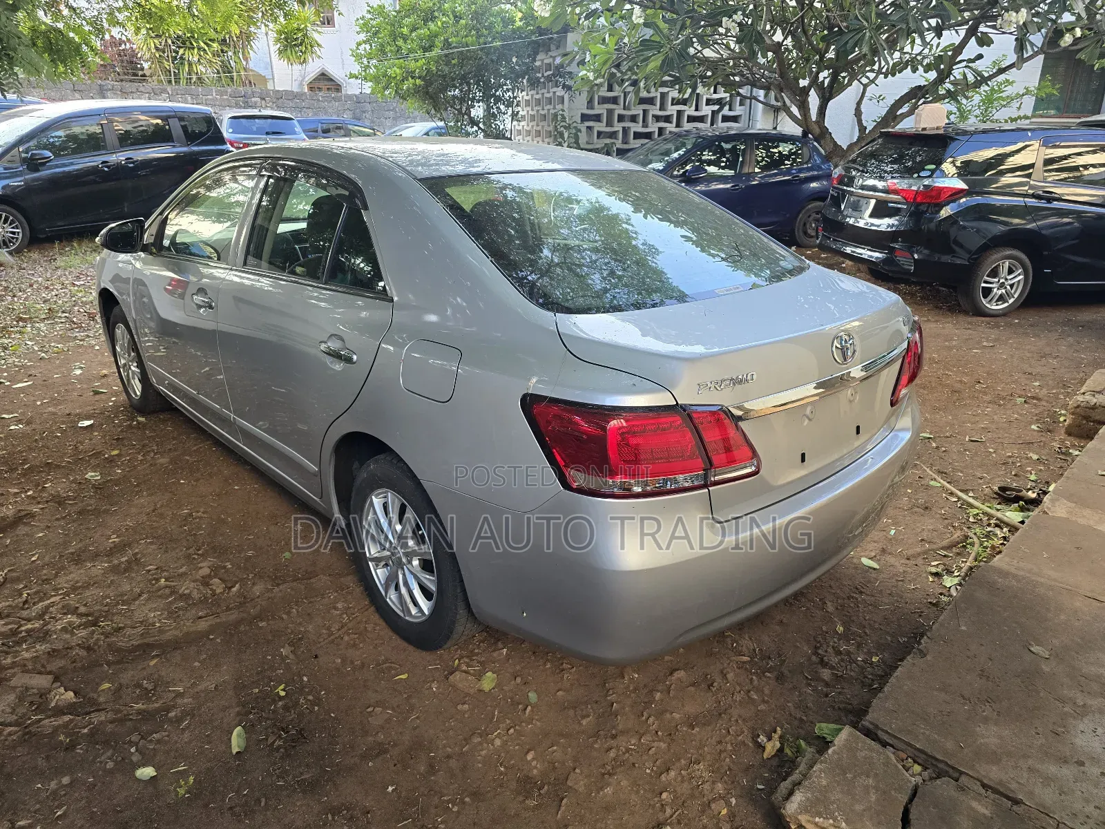 Toyota Premio 2019 Silver