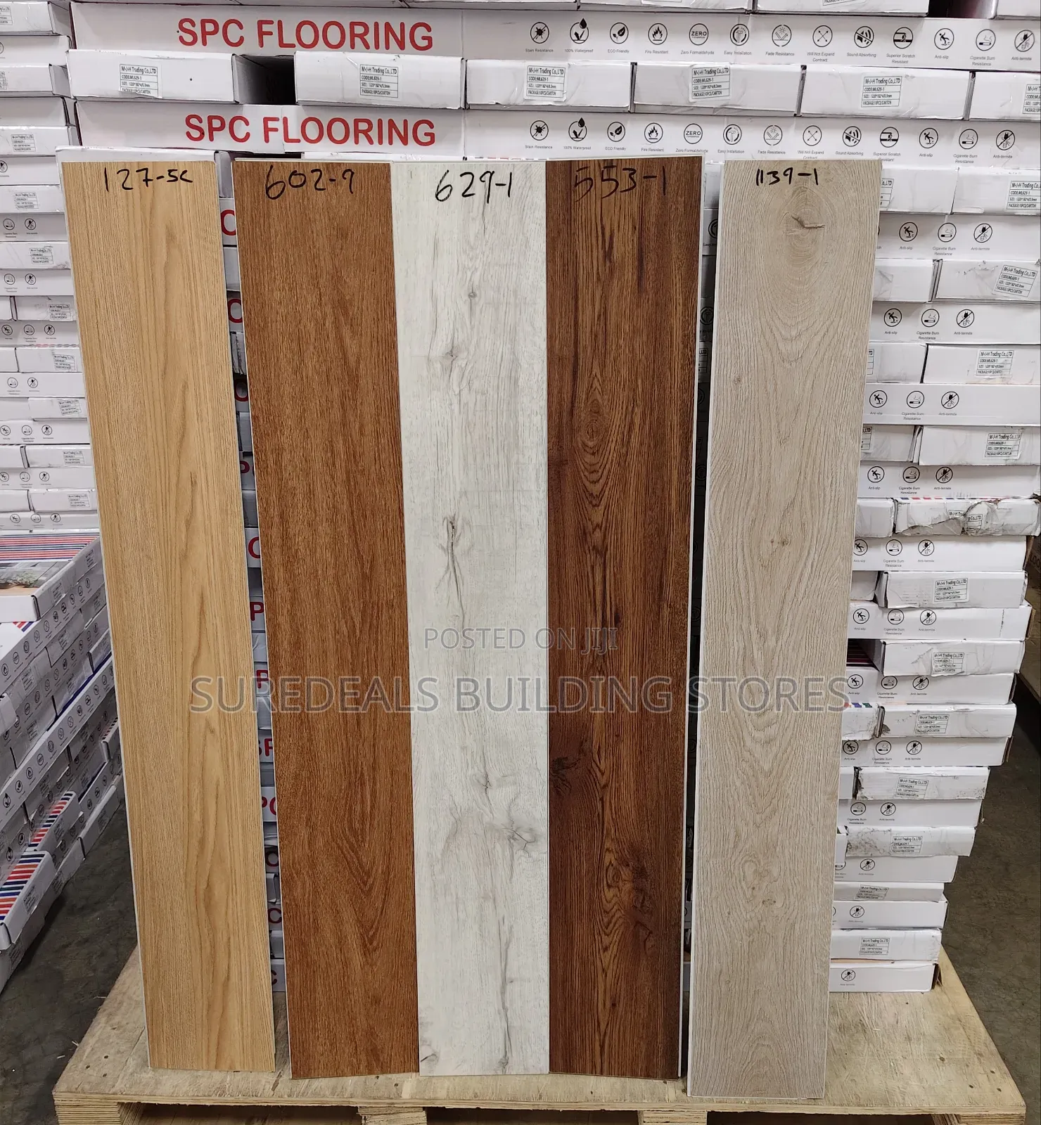 Luxury Vinyl Flooring / Spc Flooring.