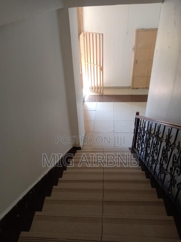 Stylish CBD Studio | Modern Convenient - thumbnail 4