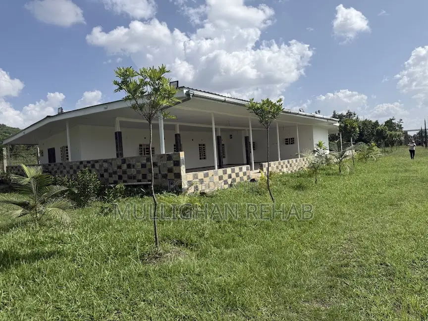 Mitunguu -Meru 10 Acre Resort for Lease