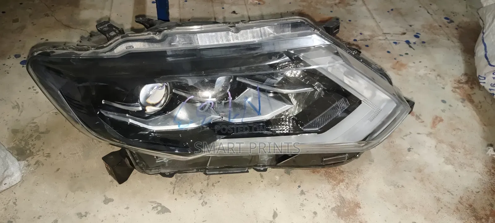 Clean Ex Japan Nissan X-Trail Headlights Available