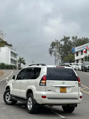 Toyota Land Cruiser Prado 2008 White