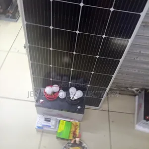 300w+100ah Solar Battery