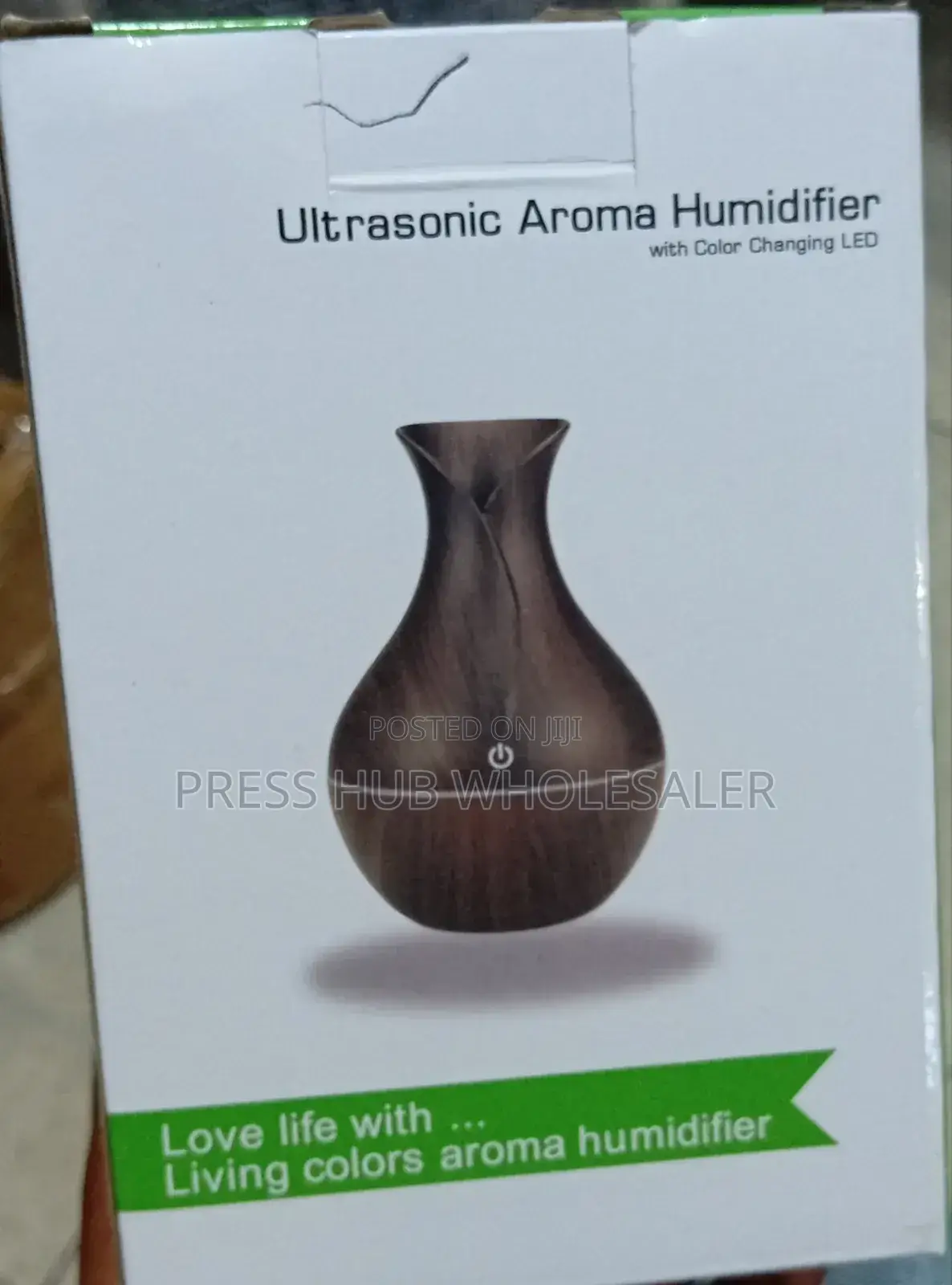 Ultrasonic Aroma Humidifier With Color Changing Led.