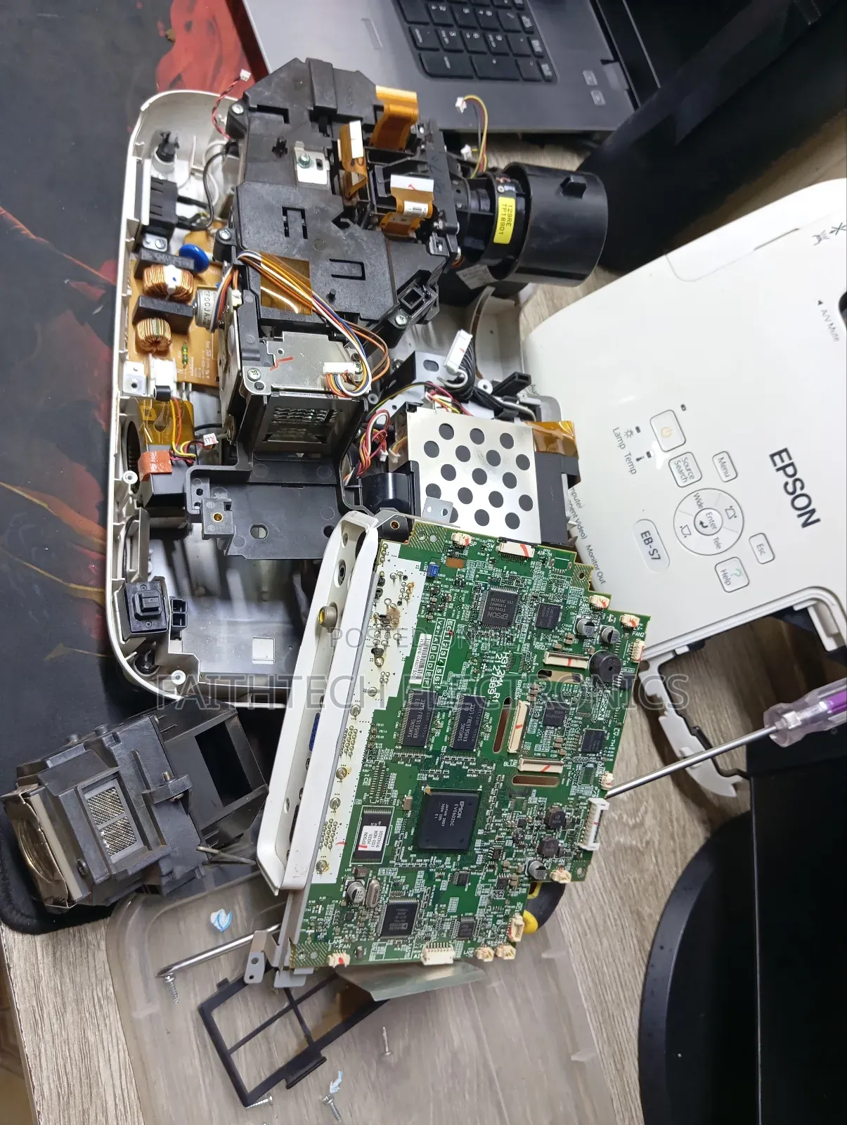 Projector Servicing and Repairs # 