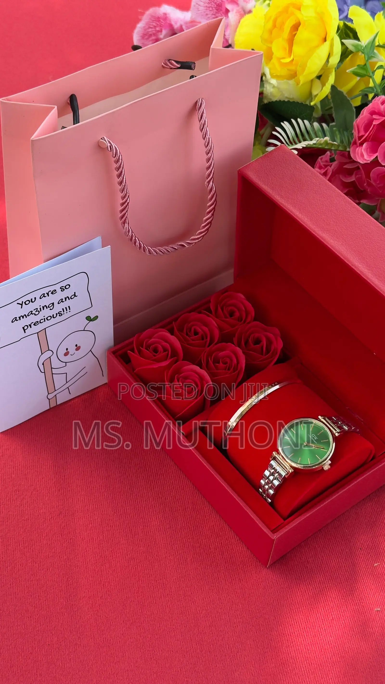 Valentines/ Birthday Ladies Petals Gift Set