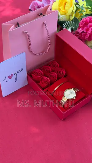 Valentines/ Birthday Ladies Daniel Wellington Gift Set