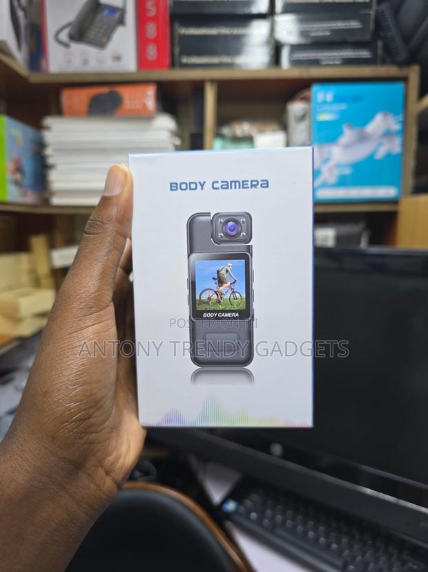 Portable 4k Body Cam With 180° Rotating Lens & Motion Alert