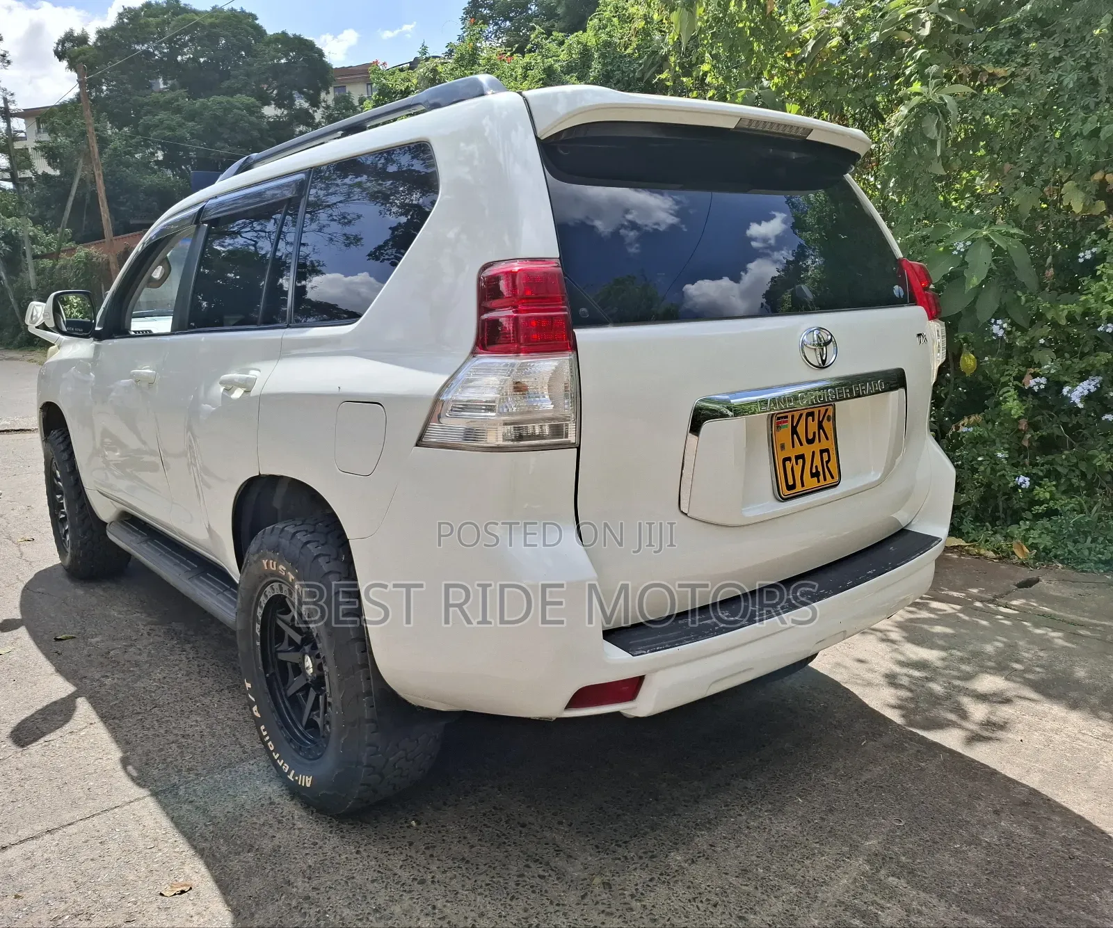Toyota Land Cruiser Prado 2.7 i 2010 White