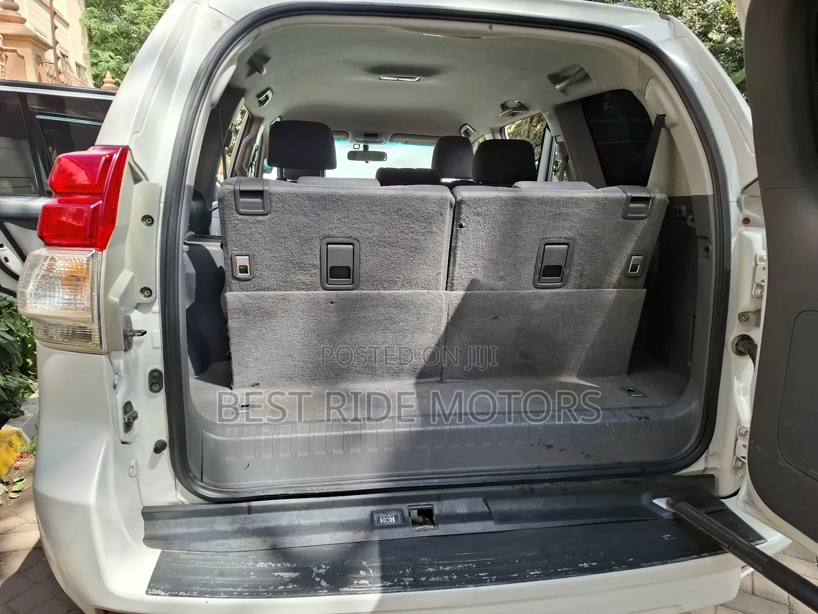 Toyota Land Cruiser Prado 2.7 i 2010 White