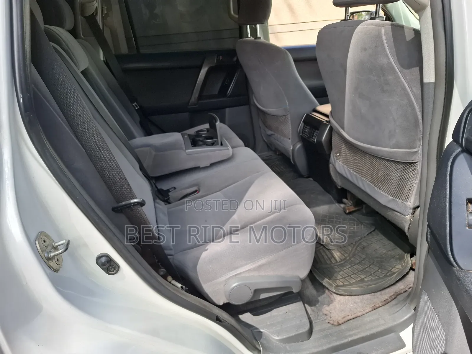Toyota Land Cruiser Prado 2.7 i 2010 White