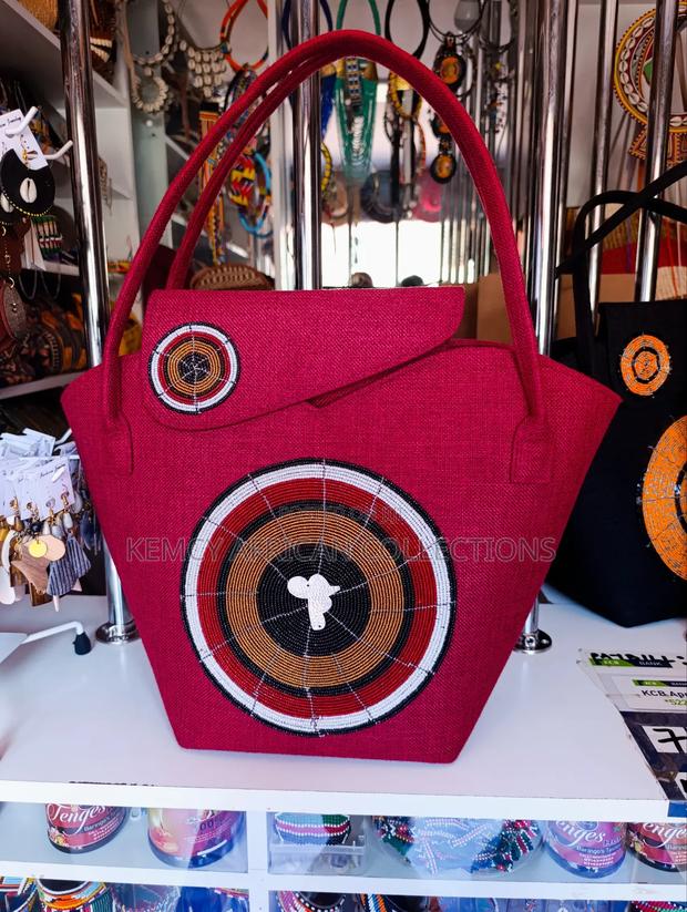 African Collections - thumbnail 7