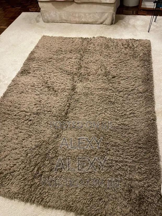 Fluffy Shaggy Carpet - thumbnail 2