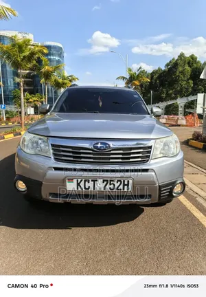 Subaru Forester 2012 Gray