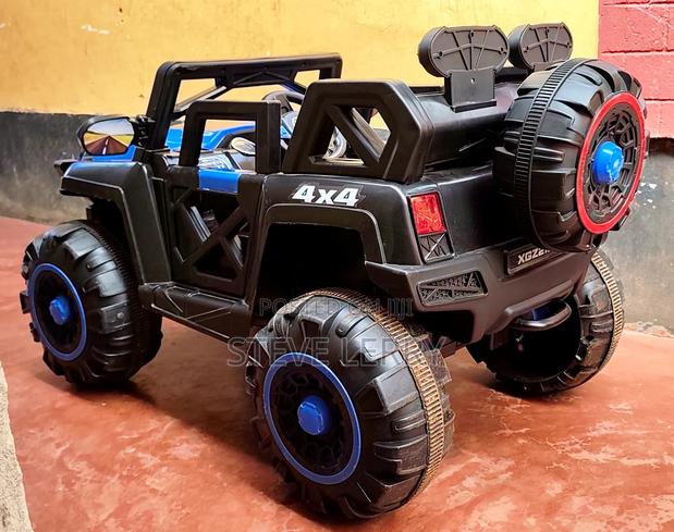 Kids Jeep 4x4 - thumbnail 3