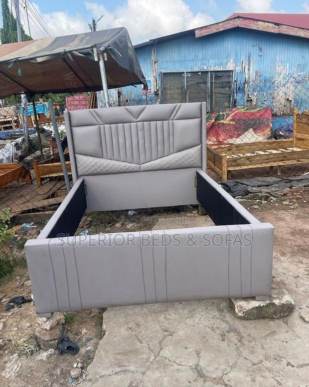 Modern Style: The Slate Glam Bed 5x6 - main view