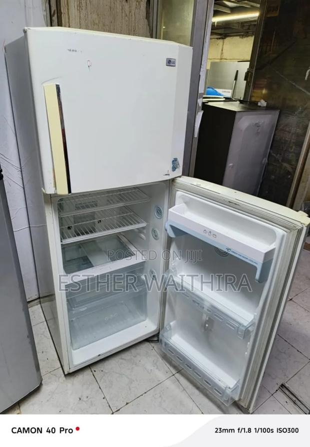 White Lg Stabilizer Double Door Fridge - thumbnail 2