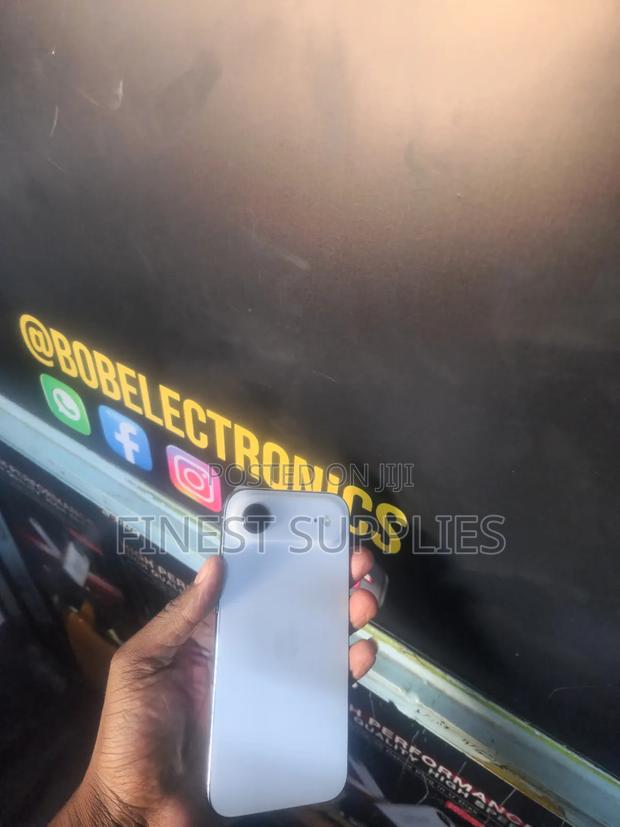 Apple iPhone 17 256 GB White - thumbnail 3