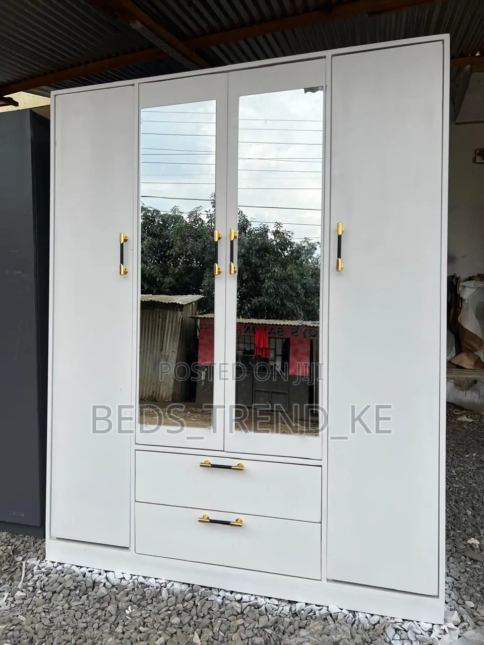 Striking Mirrored Wardrobe