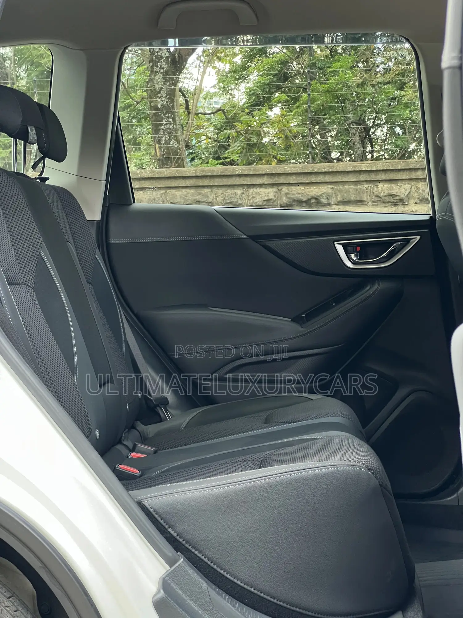 Subaru Forester 2.5i Limited AWD 2018 White