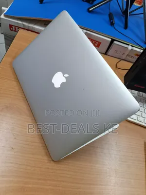 Laptop Apple MacBook Air 4GB Intel Core i5 SSD 128GB