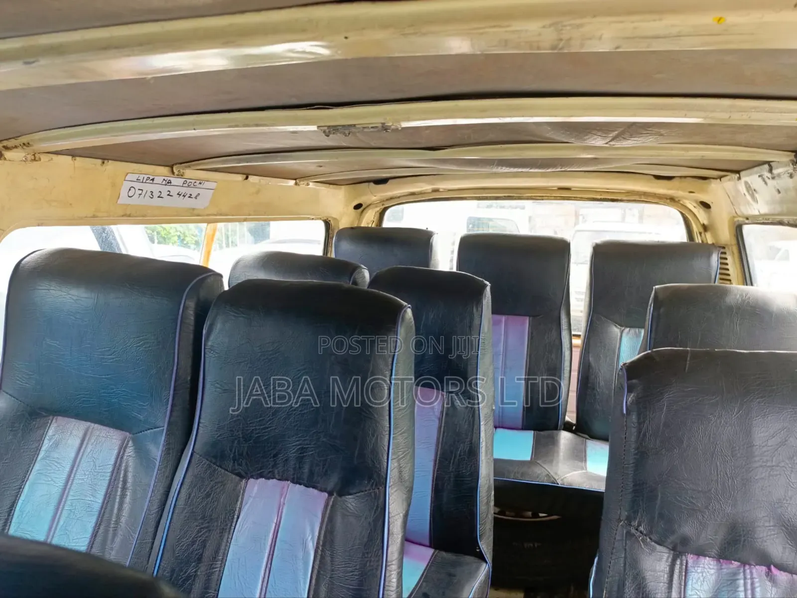 Toyota HiAce 2000 White