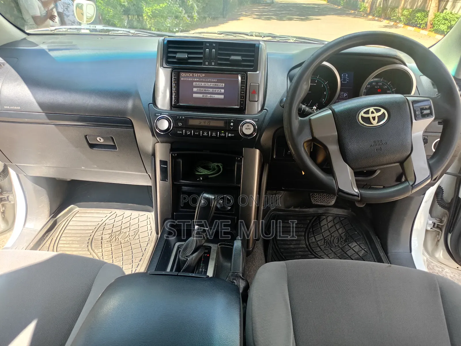 Toyota Land Cruiser Prado 2011 White