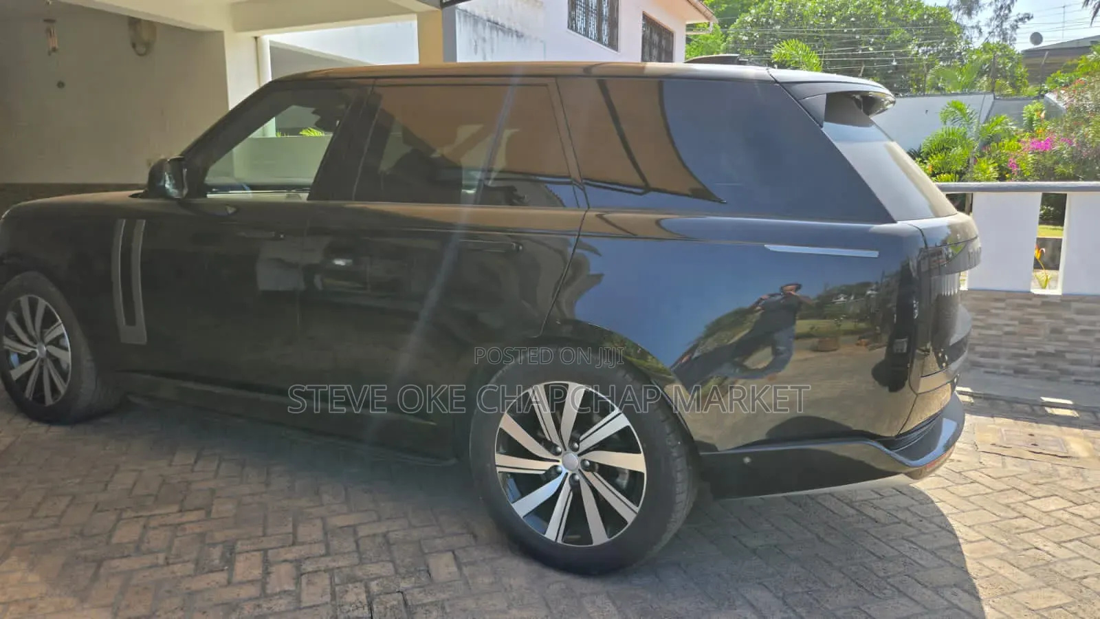 Land Rover Range Rover P400 SE SWB 2022 Black