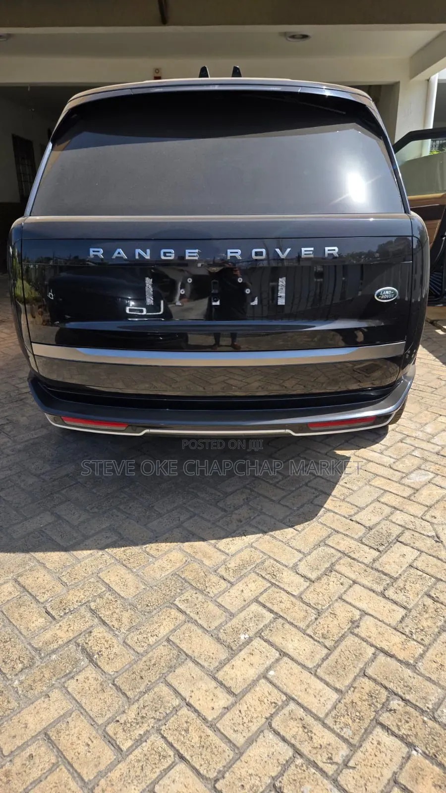 Land Rover Range Rover P400 SE SWB 2022 Black