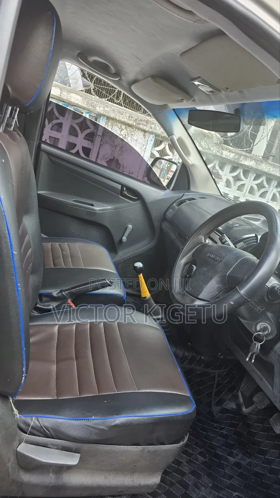 Isuzu D-MAX 2021 Silver