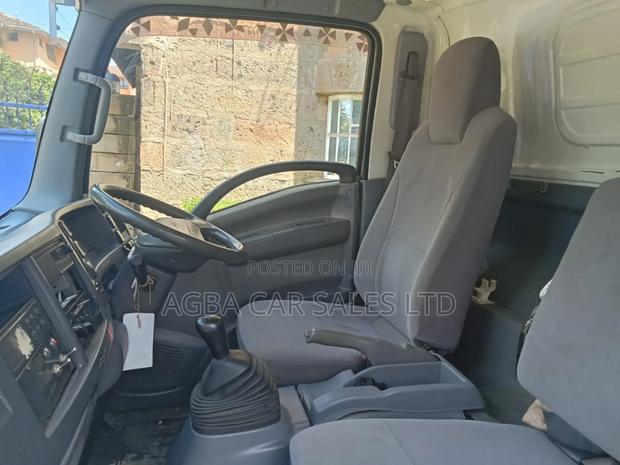 Isuzu Elf,2014model,3000cc Diesel, Manual Transmission and Fridge! - thumbnail 5