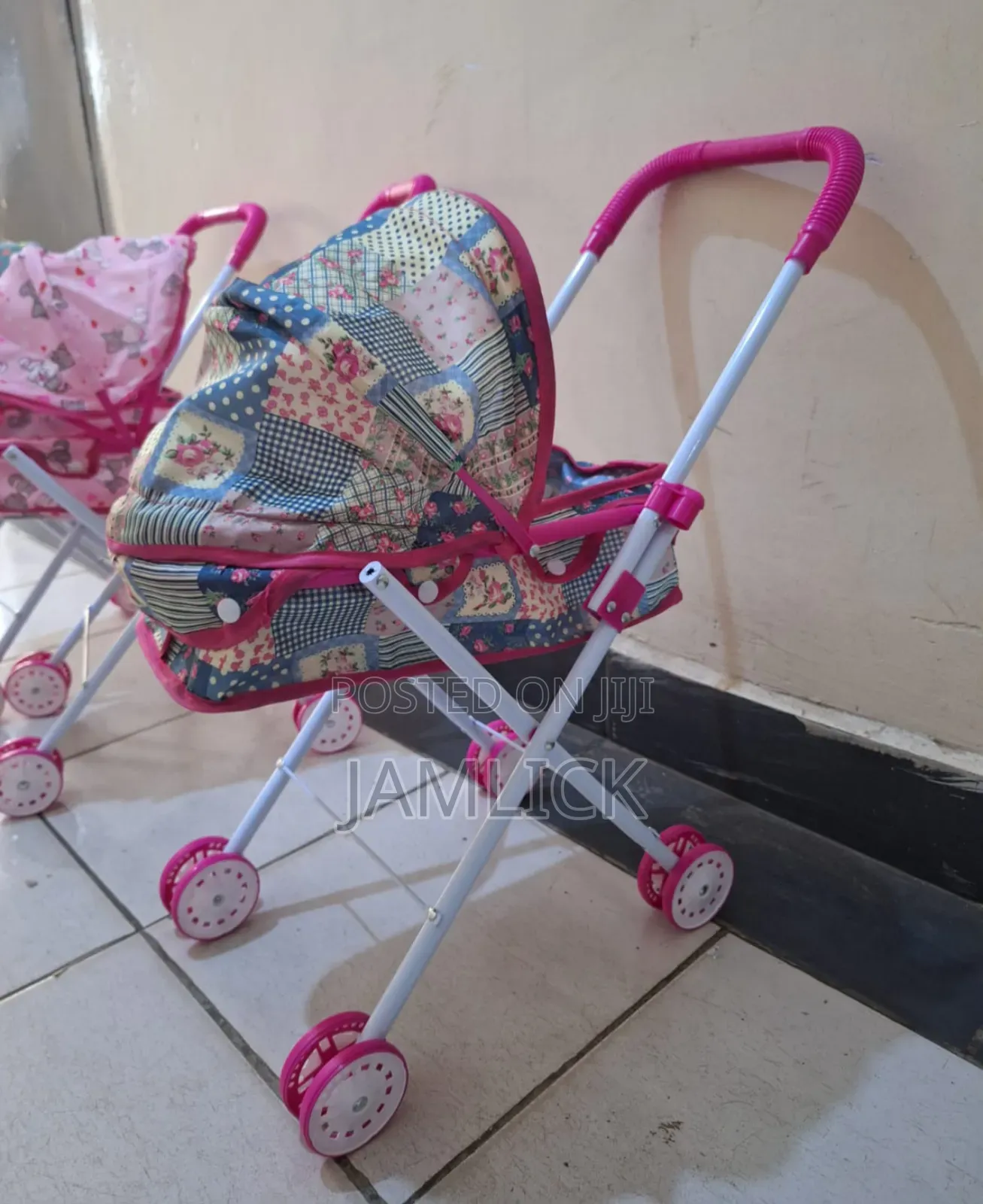 Kids Dolls Trolley - Gn