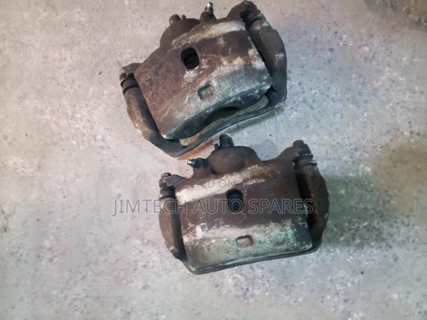 Honda Stepwgn Front Brake Calipers - thumbnail 2