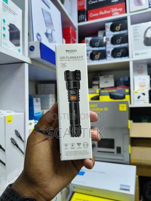 Led Flashlight - thumbnail 2