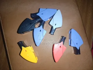 Whistles Dolphin F