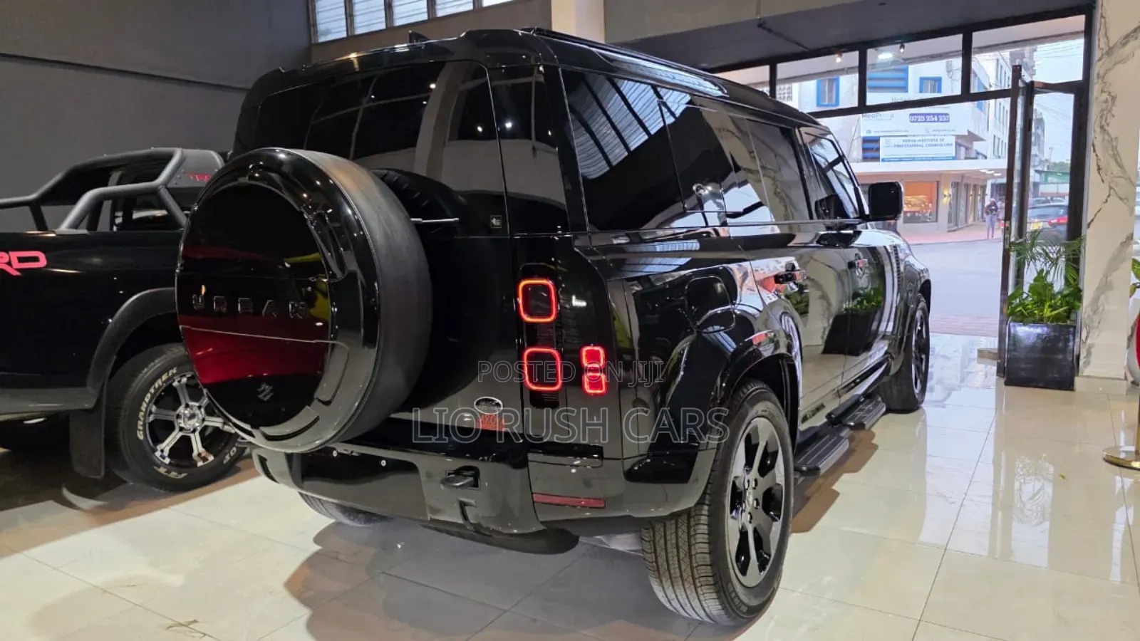 Land Rover Defender 2023 Black