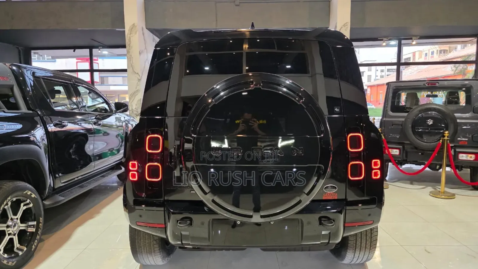 Land Rover Defender 2023 Black