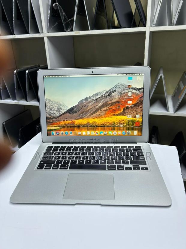 Laptop Apple MacBook Air 4GB Intel Core I5 SSD 128GB - thumbnail 3