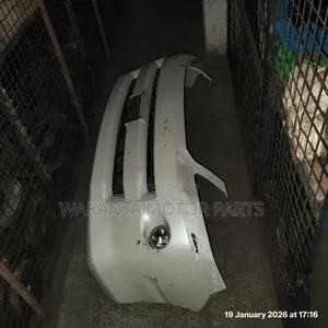 Toyota Noah Model 2005/2007 Front Bumper Complete With Fog Lamps