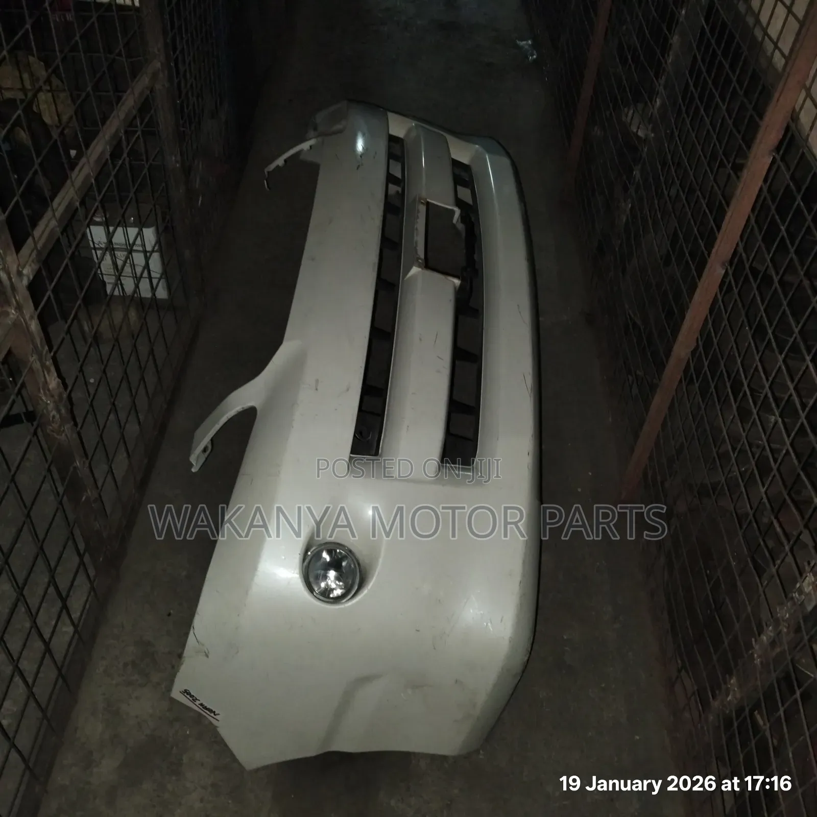 Toyota Noah Model 2005/2007 Front Bumper Complete With Fog Lamps