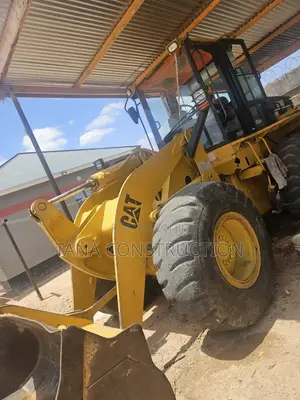 Caterpillar Shovel Loader for Hire