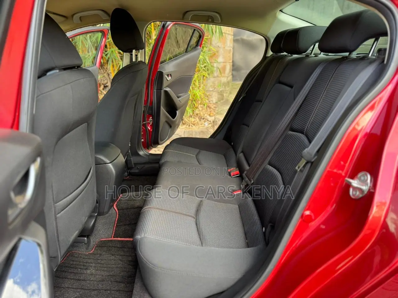 Mazda Axela 2018 Red