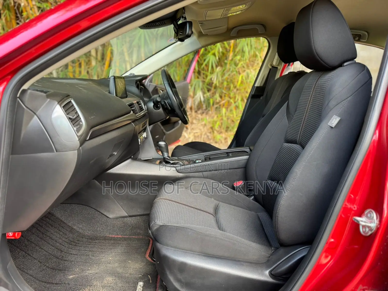 Mazda Axela 2018 Red