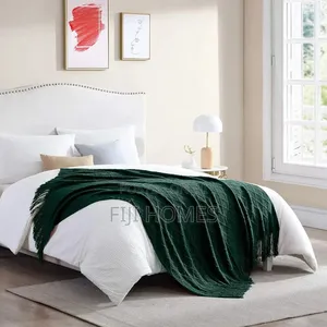 High-Quality Knitted Throw Blankets With Tassels - 130 by 180 Cm