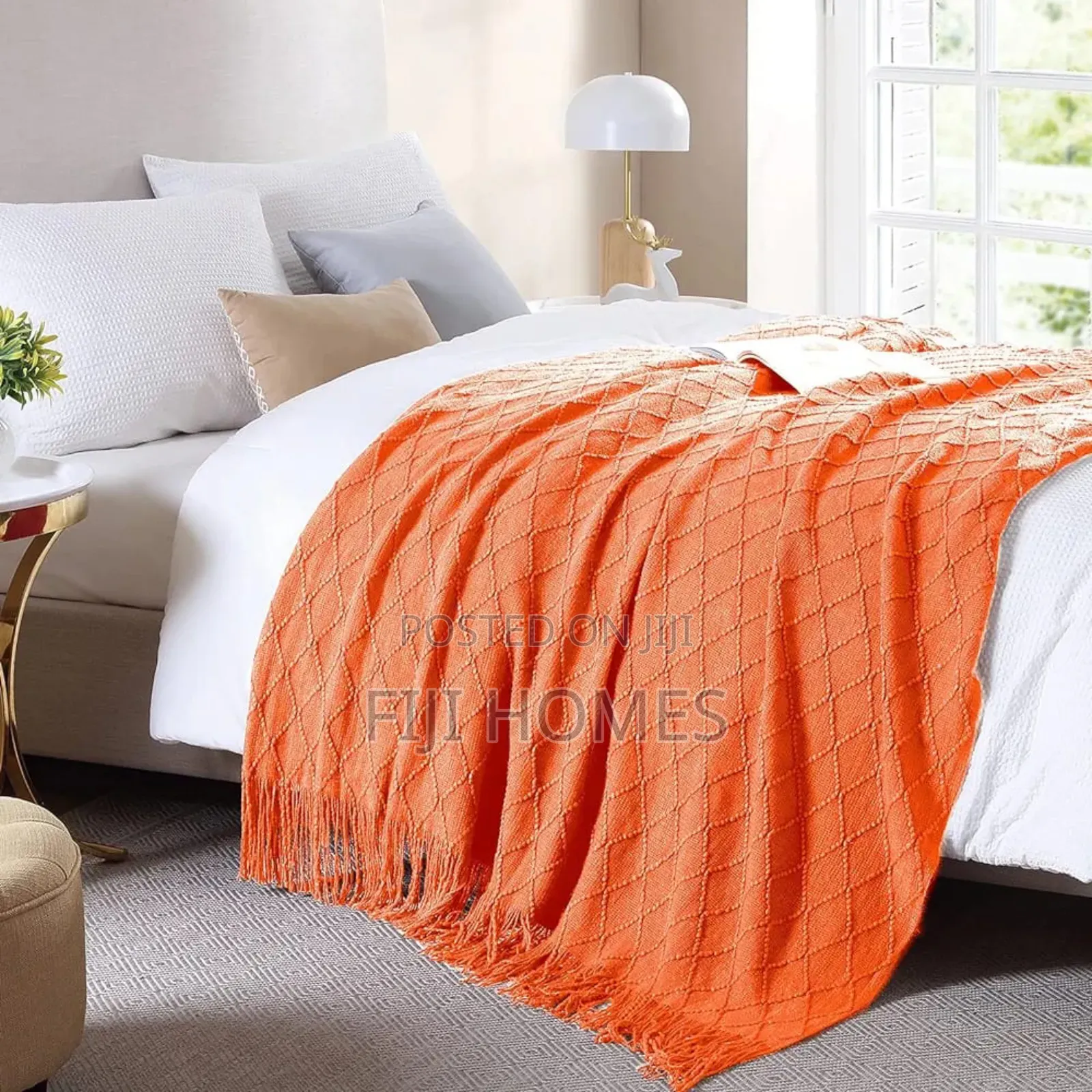 High-Quality Knitted Throw Blankets With Tassels - 130 by 180 Cm