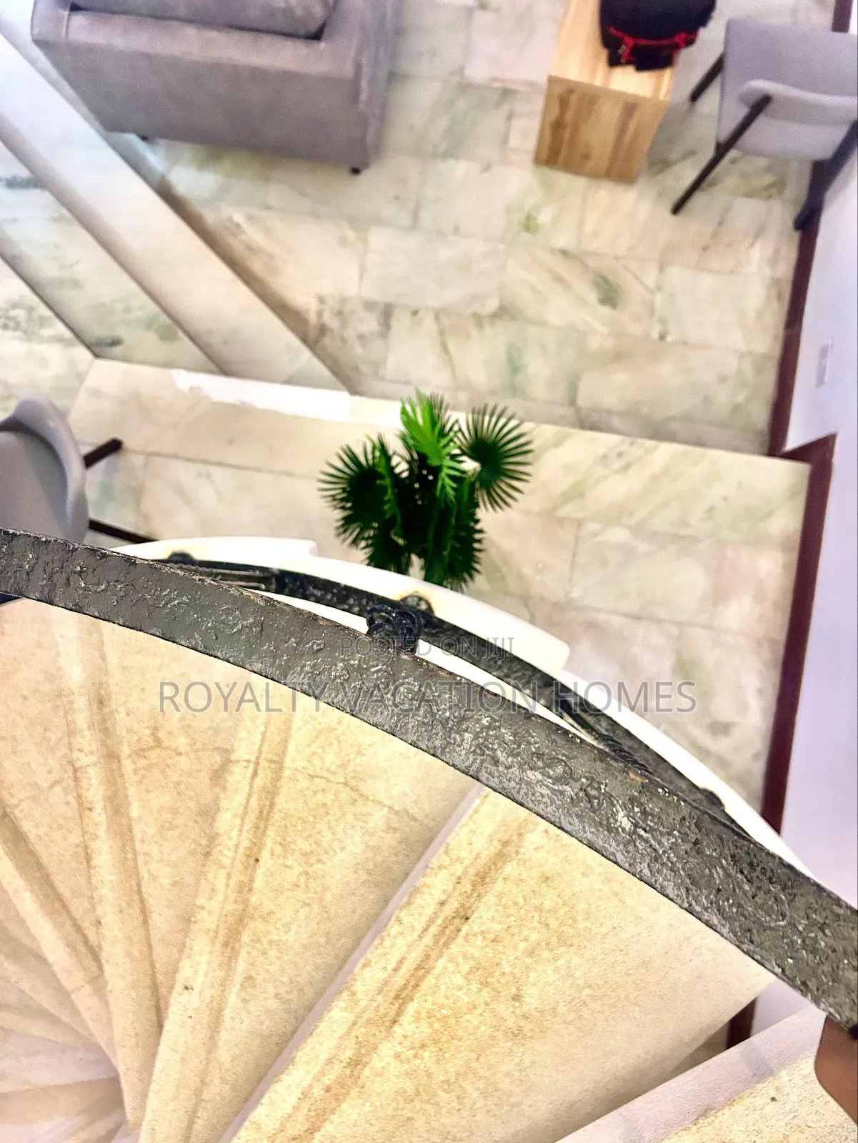5 Bedroom Beachfront Villa in Nyali