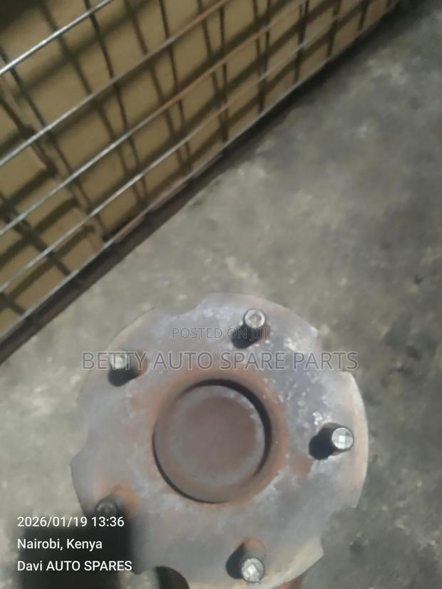 Toyota Vanguard Rear Hub